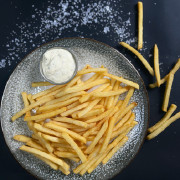 Картопля фрі з соусом / French fries with sauce