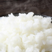 Steamed Rice أرز على البخار