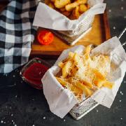 Фри с пармезаном (French fries with parmesan)