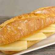 MEDIO QUESO CURADO