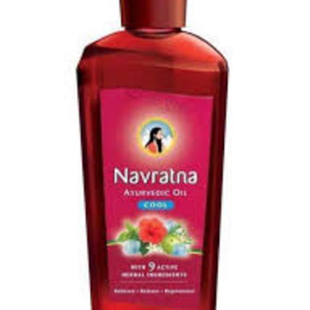 Navaratan oil massage
