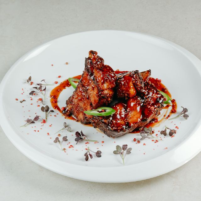 Ребра свинні