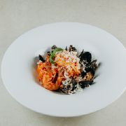 Путанеска з морським коктейлем