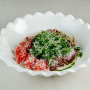 Салат з димною телятиною