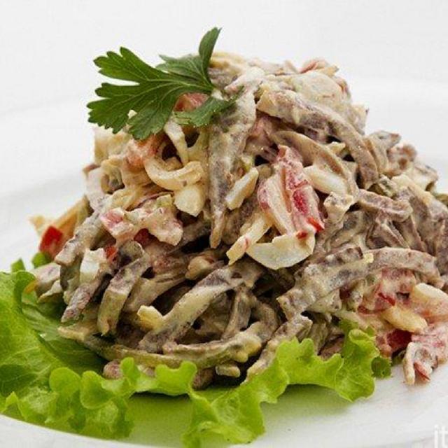Салат с языком