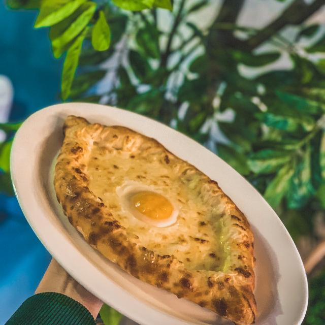 Хачапури по-аджарски
