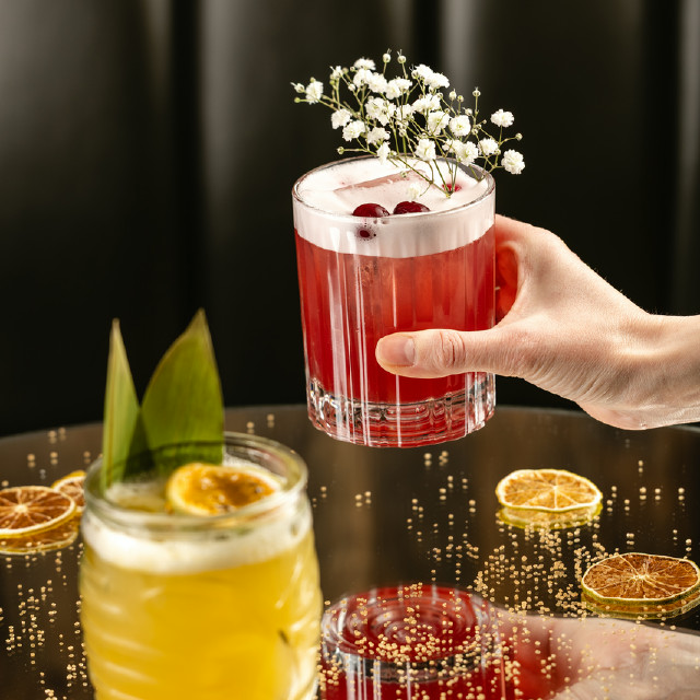 КОКТЕЙЛІ/COCKTAILS