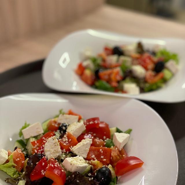 Салат грецький