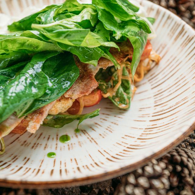 С индейкой , цветной капустой и муссом из фетты