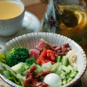 Боул с тунцом