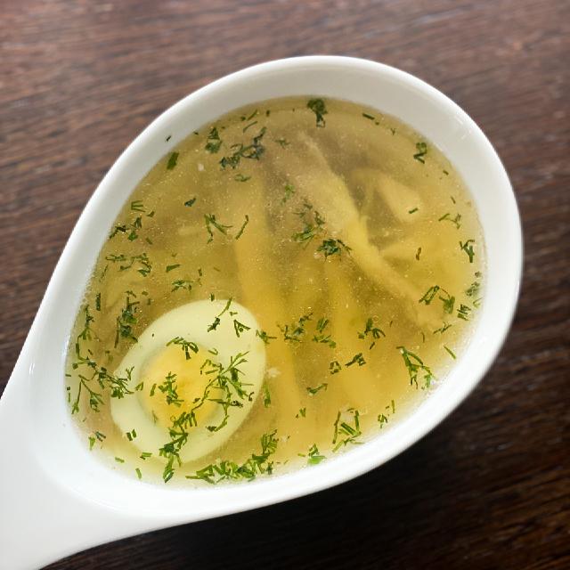 Курячий бульйон з локшиною