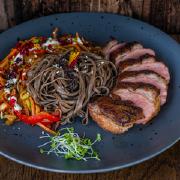 Качина грудка з локшиною Soba