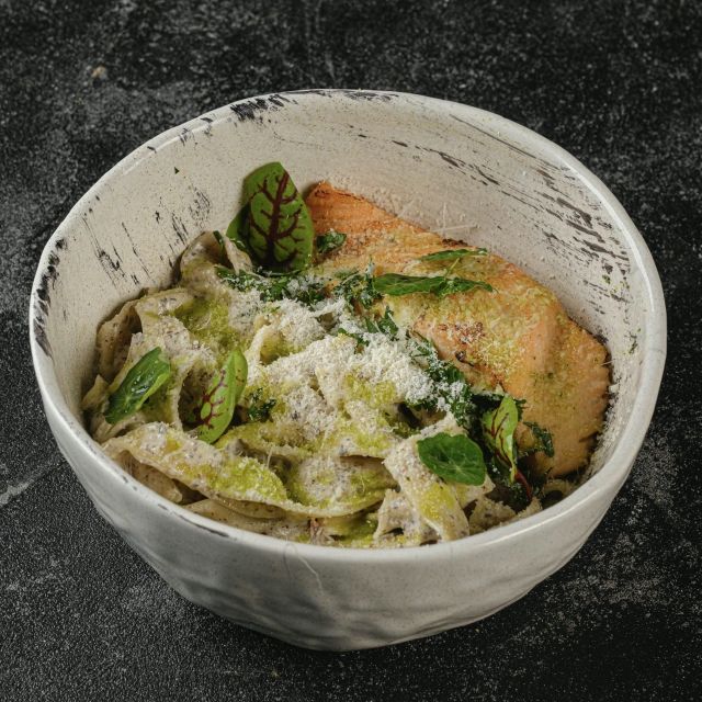 Паста з лососем