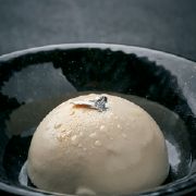 Лимоний мус з шоколадним бісквітом