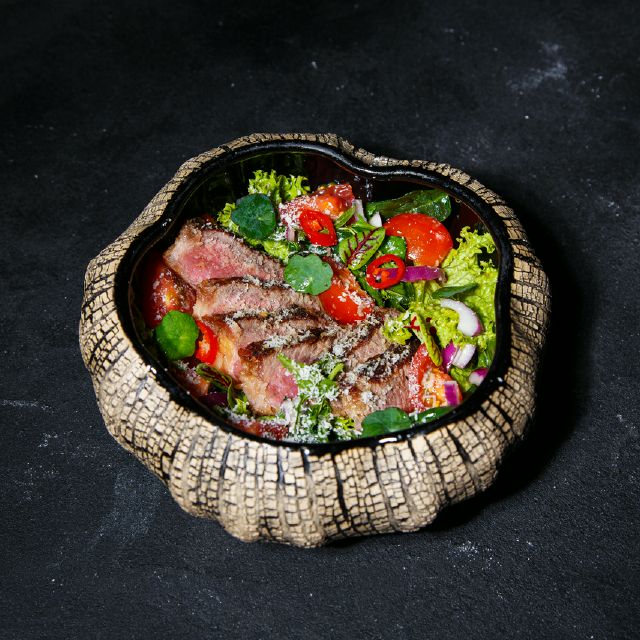 Салат з телятиною