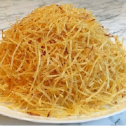 Салат з куркою та картоплею пай