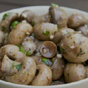 Грибочки мариновані
