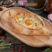 Хачапурі по-аджарськи — човен-смакоти