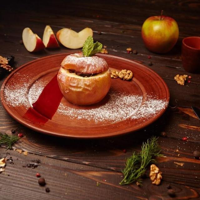 Baked Apple with Apricots