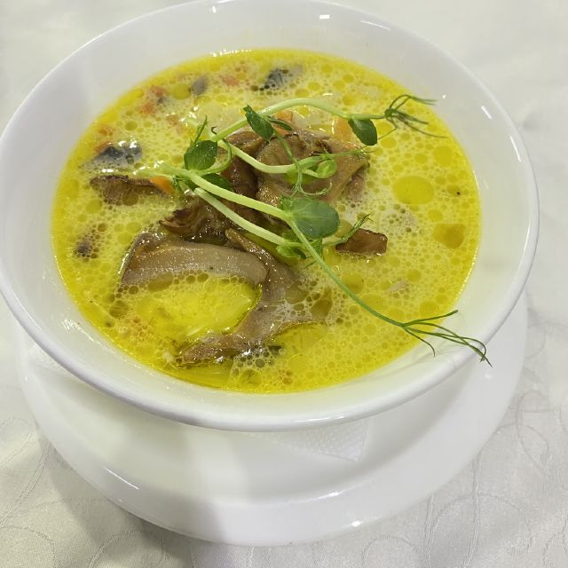 Суп Каррі з лисичками