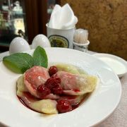 ВАРЕНИКИ вишнею
