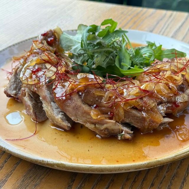 Свинина з соусом Шалот