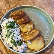 Деруни з білими грибами