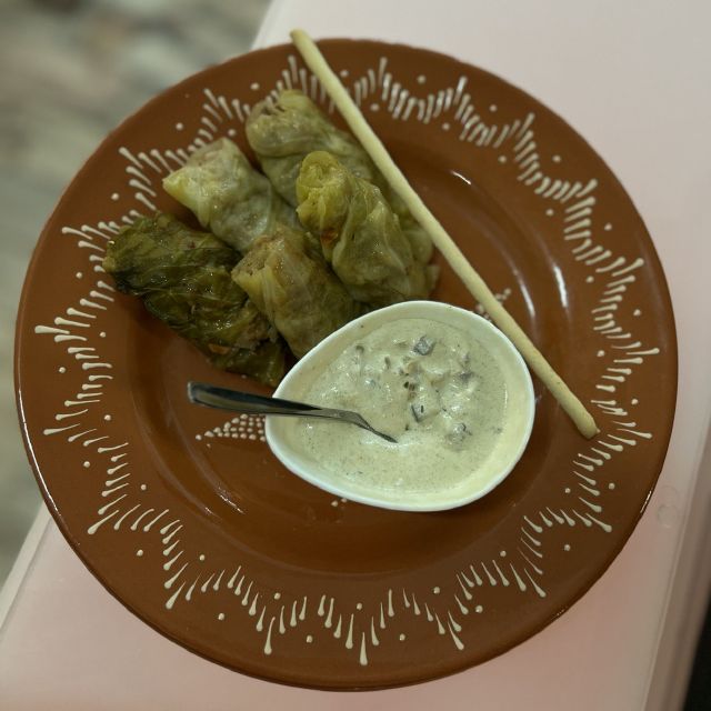 Cabbage rolls with rice and meat