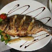 Baked sea bream with vegetables