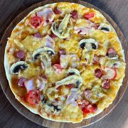 Піца Квін (QuEeN)