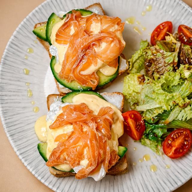 Сніданки до 12:00