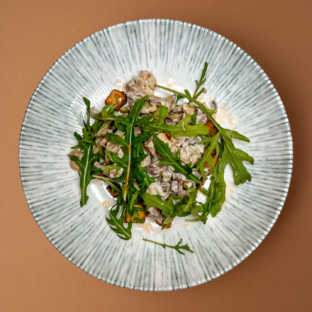 Салат фірмовий