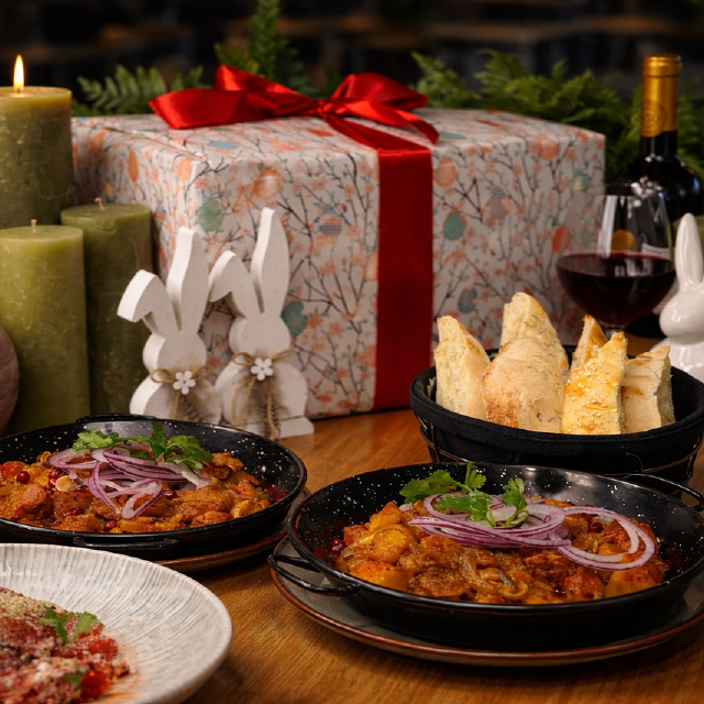 Великодній мʼясний бокс