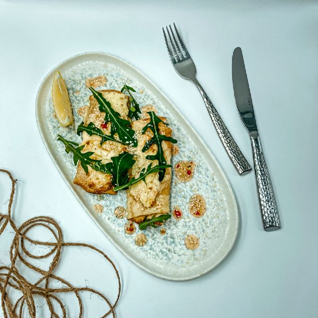 Млинці запечені з лососем під сирною скоринкою