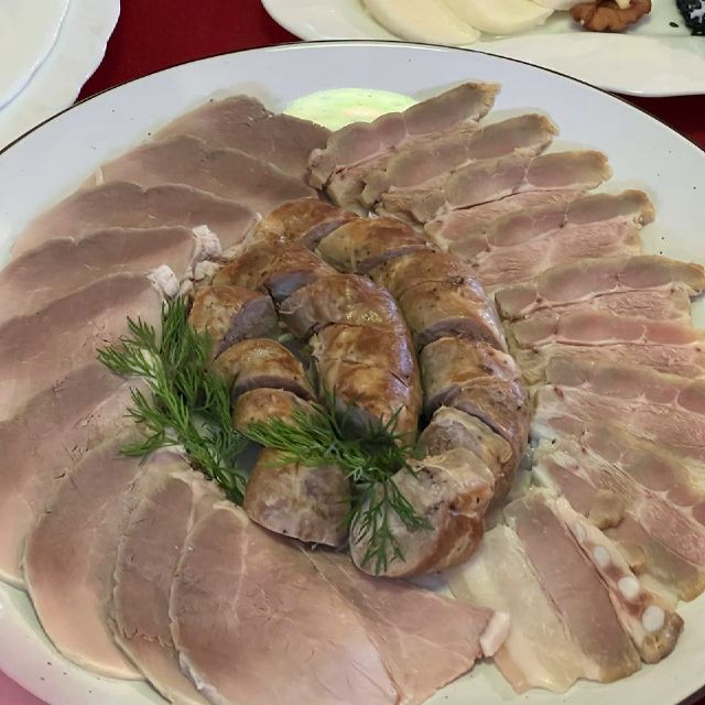 М'ясні домашні делікатеси