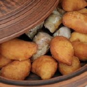 Макітра смажених вареників