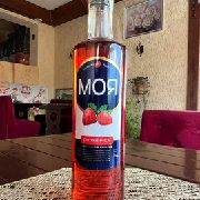 Вермут лікерний "Моя" Полуниця